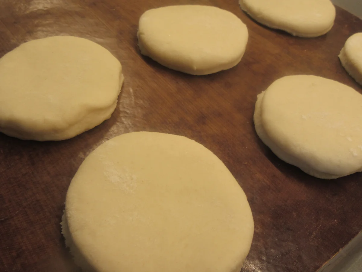 Rezept: Backen: Scones nach irischer Art Bild Nr. 17093 Backen: Scones nach irischer Art - Rezept - Bild Nr. 17093