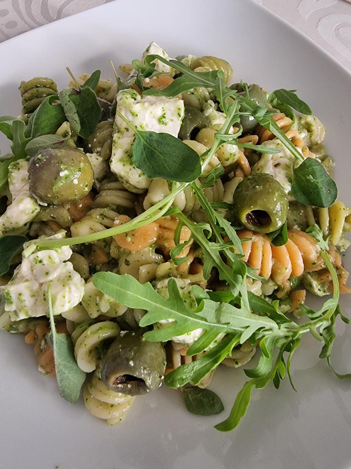 Bunter Nudelsalat - Rezept mit Bild - kochbar.de