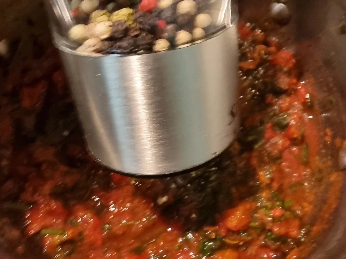 Antipasti-Pizza mit Pesto - Rezept - Bild Nr. 17097