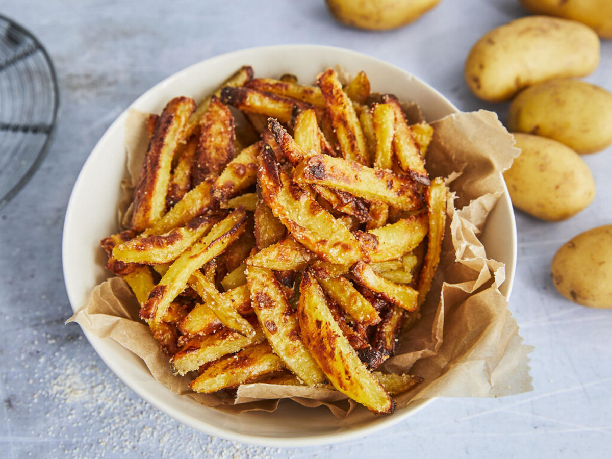 Knusprige Pommes - Rezept mit Bild - kochbar.de