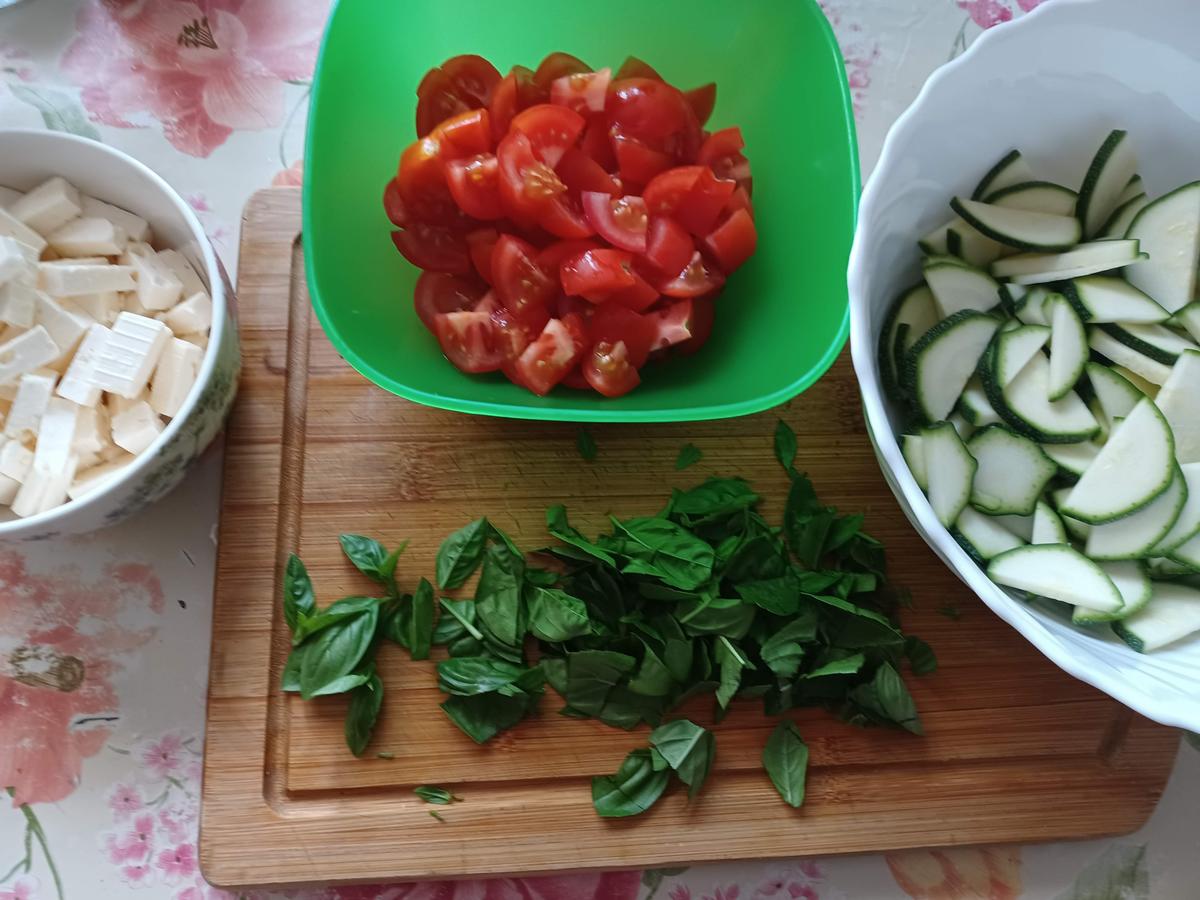 Zucchinigemüse warm oder kalt genießen - Rezept - Bild Nr. 17099