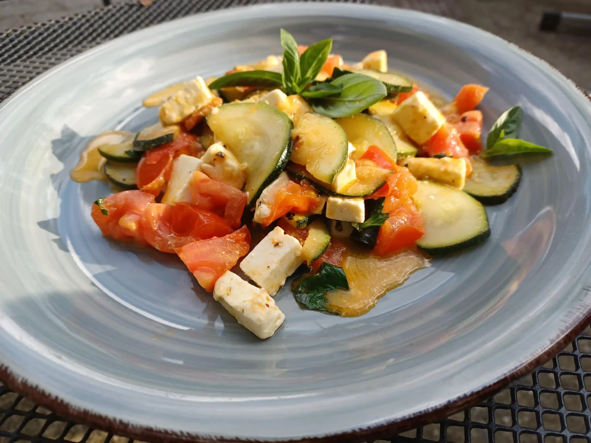 Rezept: Zucchinigemüse warm oder kalt genießen Bild Nr. 17105 Zucchinigemüse warm oder kalt genießen - Rezept - Bild Nr. 17105