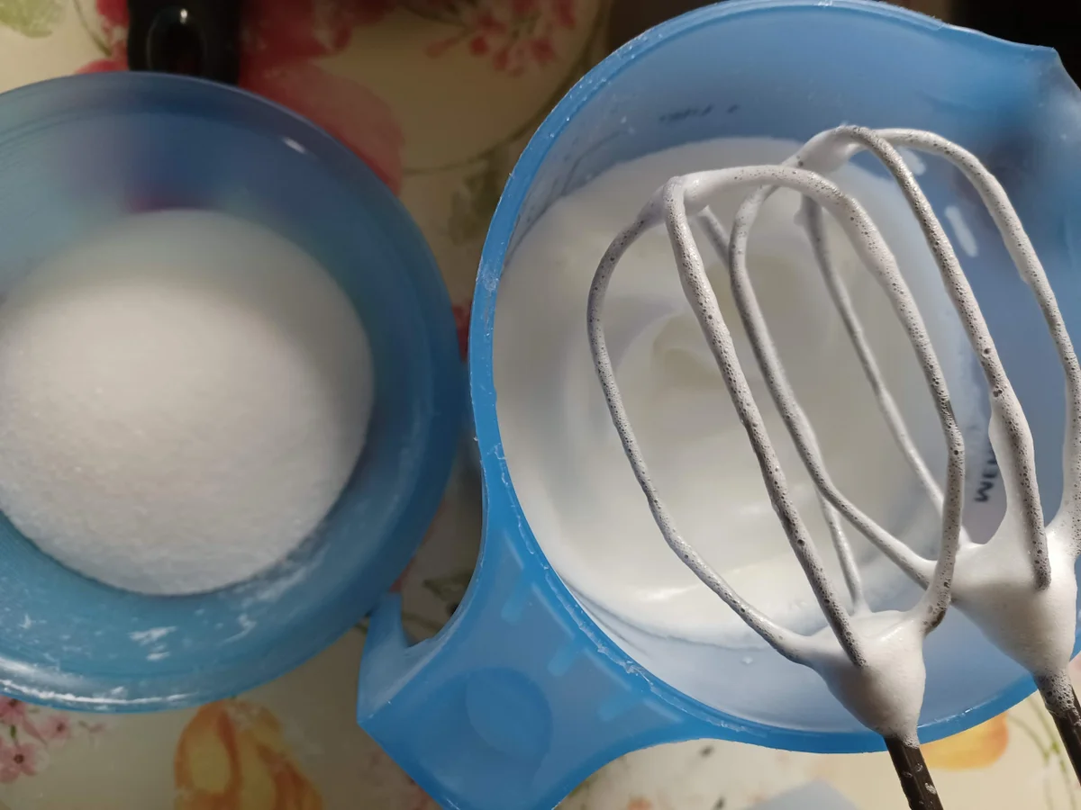 Rezept: Stachelbeer - Baiserkuchen Bild Nr. 17106 Stachelbeer - Baiserkuchen - Rezept - Bild Nr. 17106