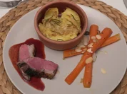 Lammmedaillons an Honig- Karotten mit Stampfkartoffeln - Rezept - Bild Nr. 2