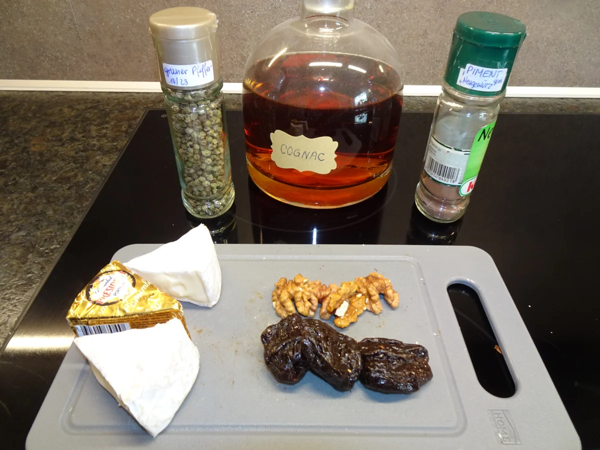 Rezept: Camembert in Cognac mariniert Bild Nr. 17101 Camembert in Cognac mariniert - Rezept - Bild Nr. 17101