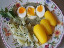 Gekochte Eier in Petersiliensauce mit Rahm-Kohlrabi und Kartoffeln - Rezept - Bild Nr. 2