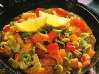 Gemüsepfanne mit Meeresfrüchten - Rezept