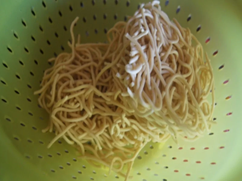 Asia-Nudeln süß-sauer mit Tofu - Rezept - Bild Nr. 5