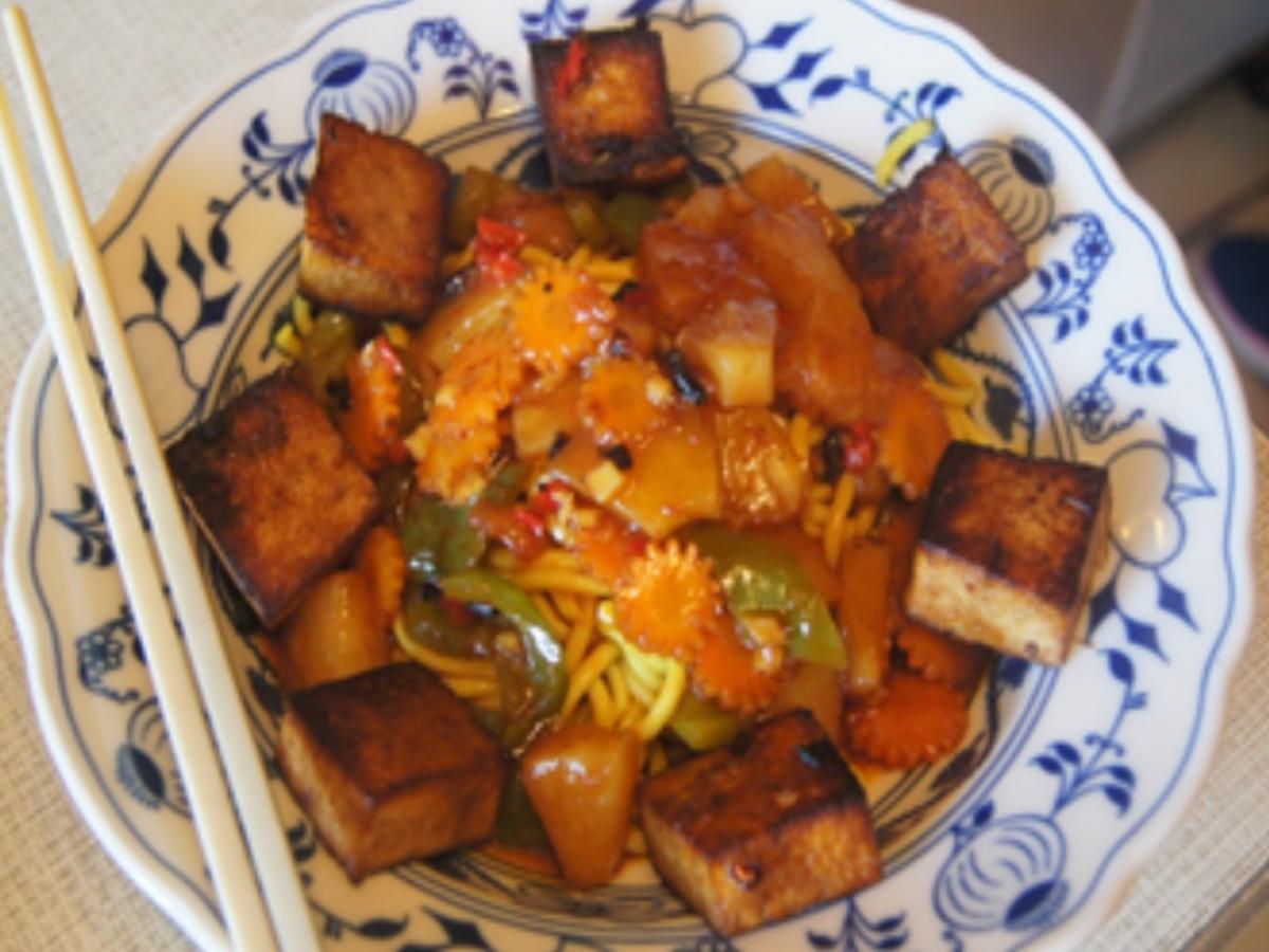 Asia-Nudeln süß-sauer mit Tofu - Rezept - Bild Nr. 27