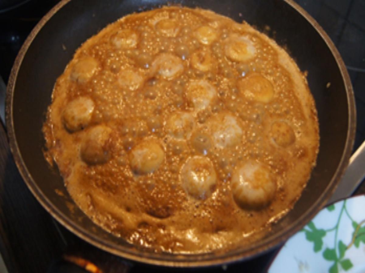 Auberginen-Schnitzel mit Knoblauch-Champignons und Spätzle - Rezept - Bild Nr. 17114