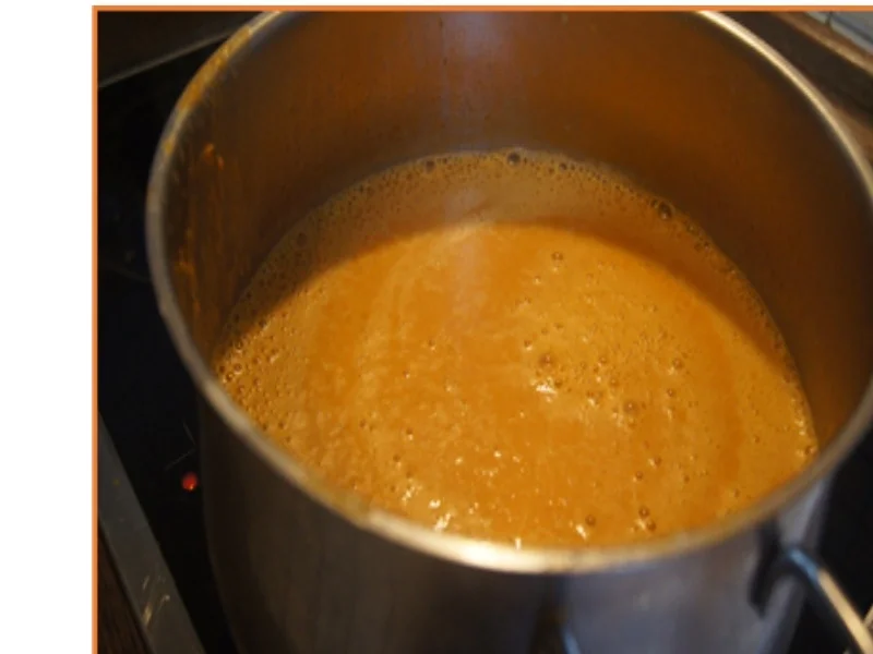 Rezept: Paprikasuppe mit Hackbällchen Bild Nr. 11 Paprikasuppe mit Hackbällchen - Rezept - Bild Nr. 11