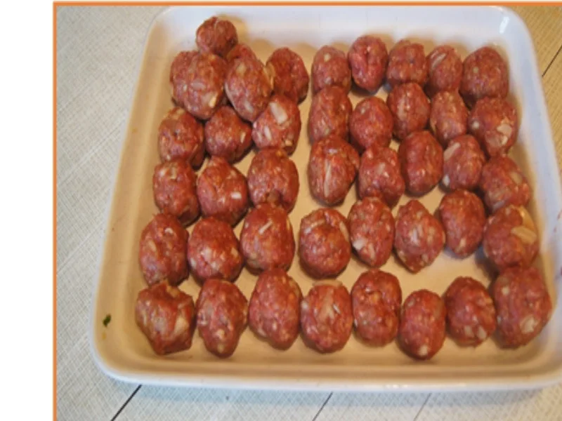 Rezept: Paprikasuppe mit Hackbällchen Bild Nr. 13 Paprikasuppe mit Hackbällchen - Rezept - Bild Nr. 13