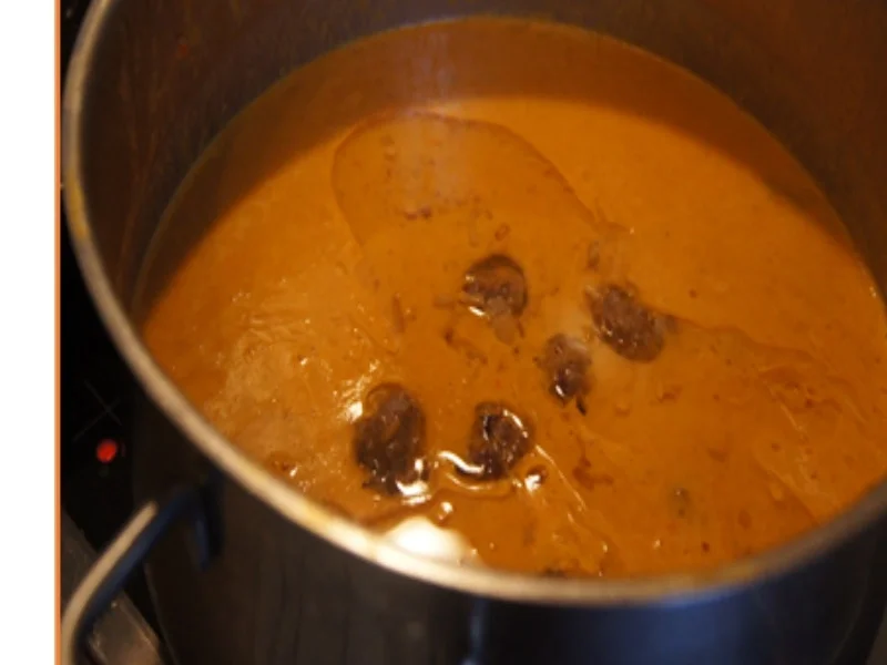 Rezept: Paprikasuppe mit Hackbällchen Bild Nr. 17 Paprikasuppe mit Hackbällchen - Rezept - Bild Nr. 17