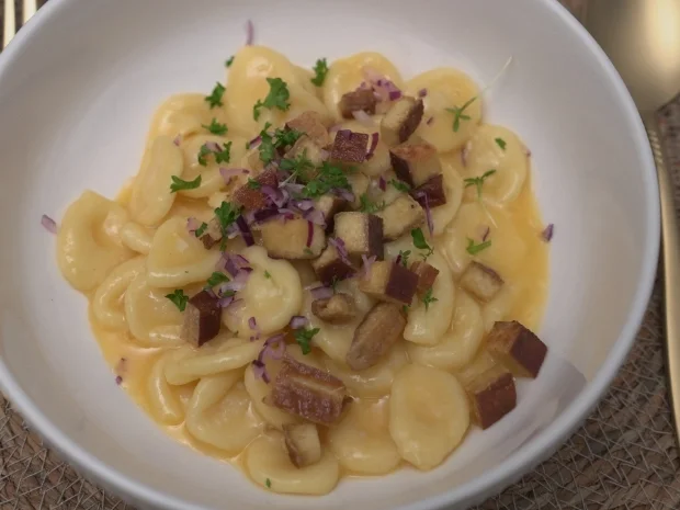 Rezept: Handkäs Carbonara Bild Nr. 2 Handkäs Carbonara - Rezept - Bild Nr. 2