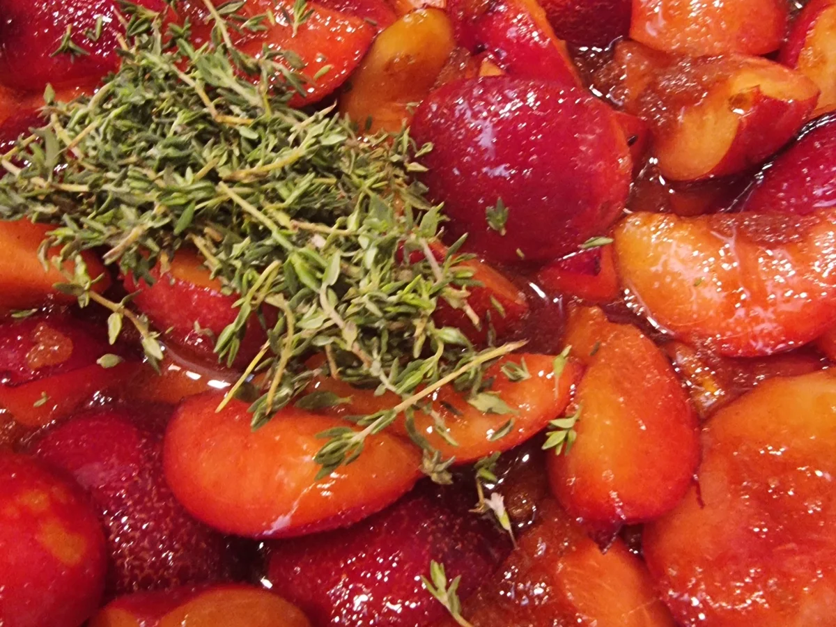 Rezept: Pflaumen-Marmelade mit Thymian Bild Nr. 17122 Pflaumen-Marmelade mit Thymian - Rezept - Bild Nr. 17122