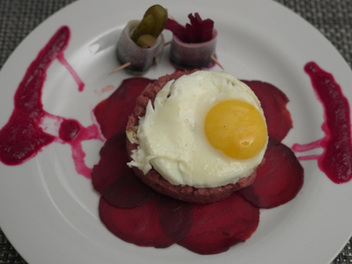 Labskaus mit Rollmops und Rote Beete Carpaccio - Rezept - Bild Nr. 17118