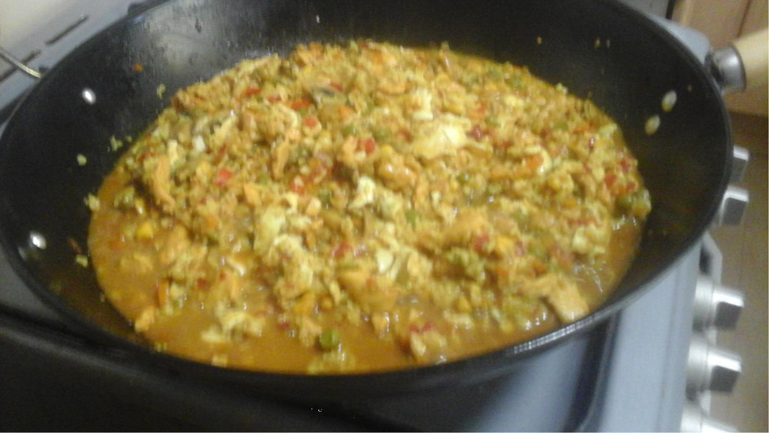 Birani mit Hähnchenfleisch, Gemüsemix und Eiern - Rezept - kochbar.de