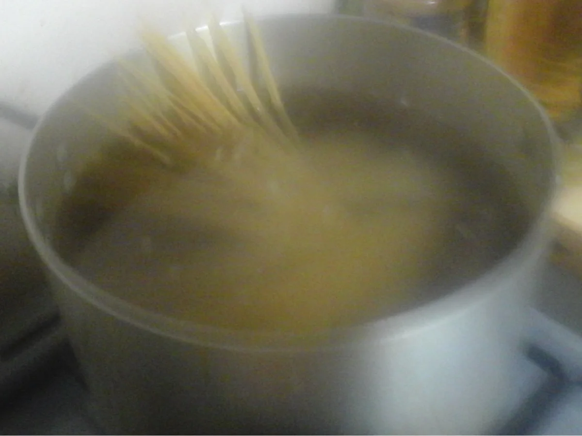 Spaghetti mit herzhafte Sauce - Rezept - Bild Nr. 11