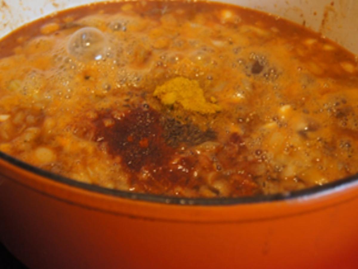 Rindergulasch im Bauernbrot - Rezept - Bild Nr. 13