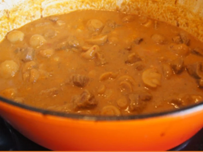 Rezept: Rindergulasch im Bauernbrot Bild Nr. 17 Rindergulasch im Bauernbrot - Rezept - Bild Nr. 17