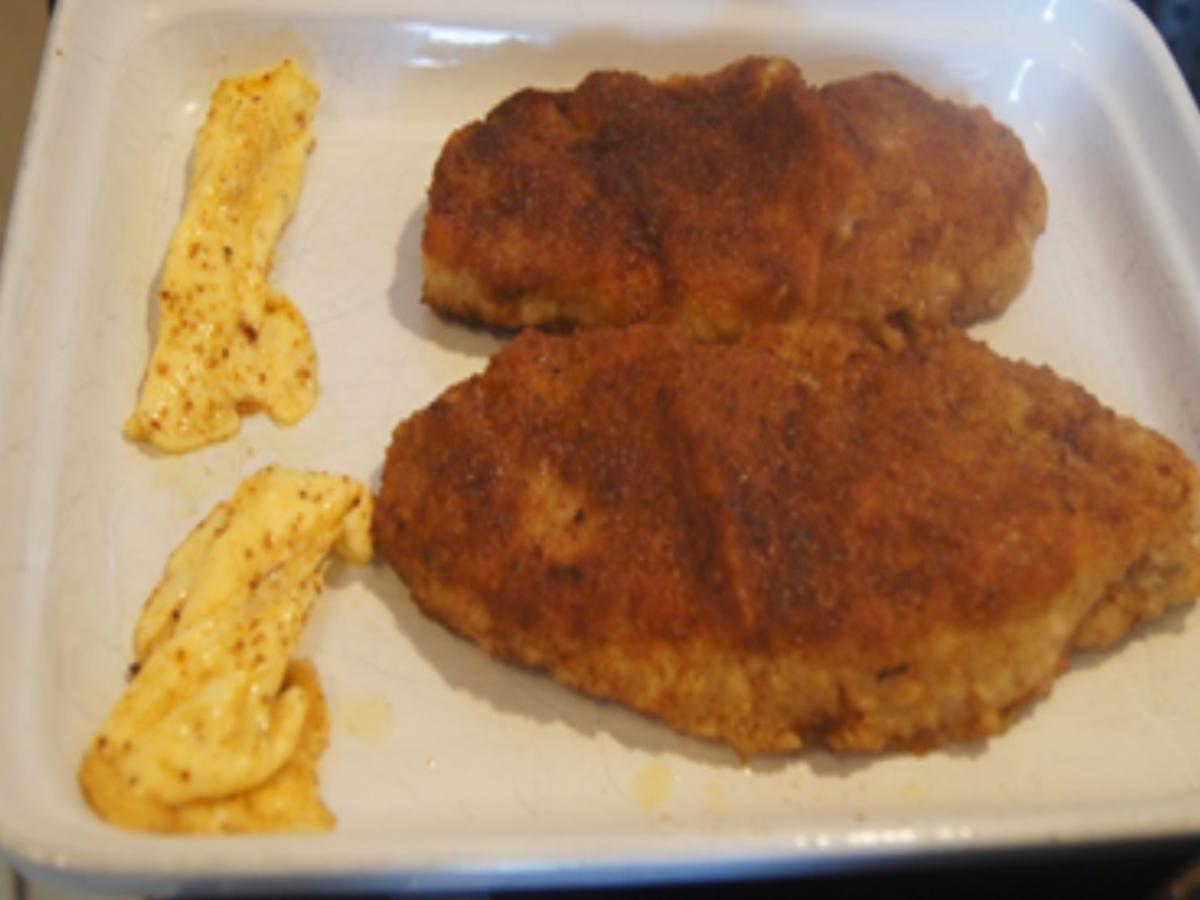 Schnitzel Wiener Art mit Rahm-Champignons und Mini-Rösti - Rezept - Bild Nr. 11