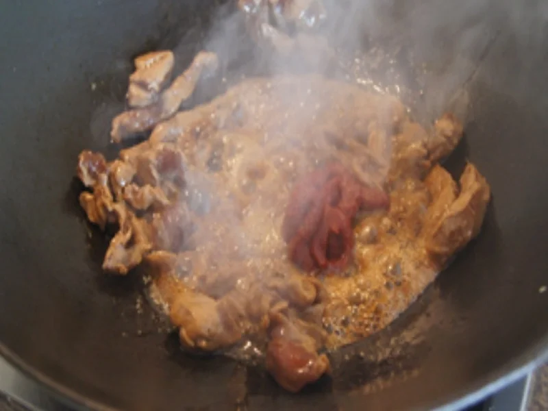 Schweinefilet mit Zwiebel und Paprikamix in Curry-Sahne-Sauce und Basmatireis - Rezept - Bild Nr. 17136