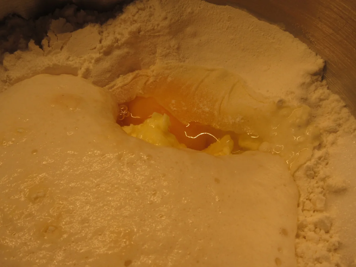 Backen: Hefezopf mit Apfel und Mandeln - Rezept - Bild Nr. 17137