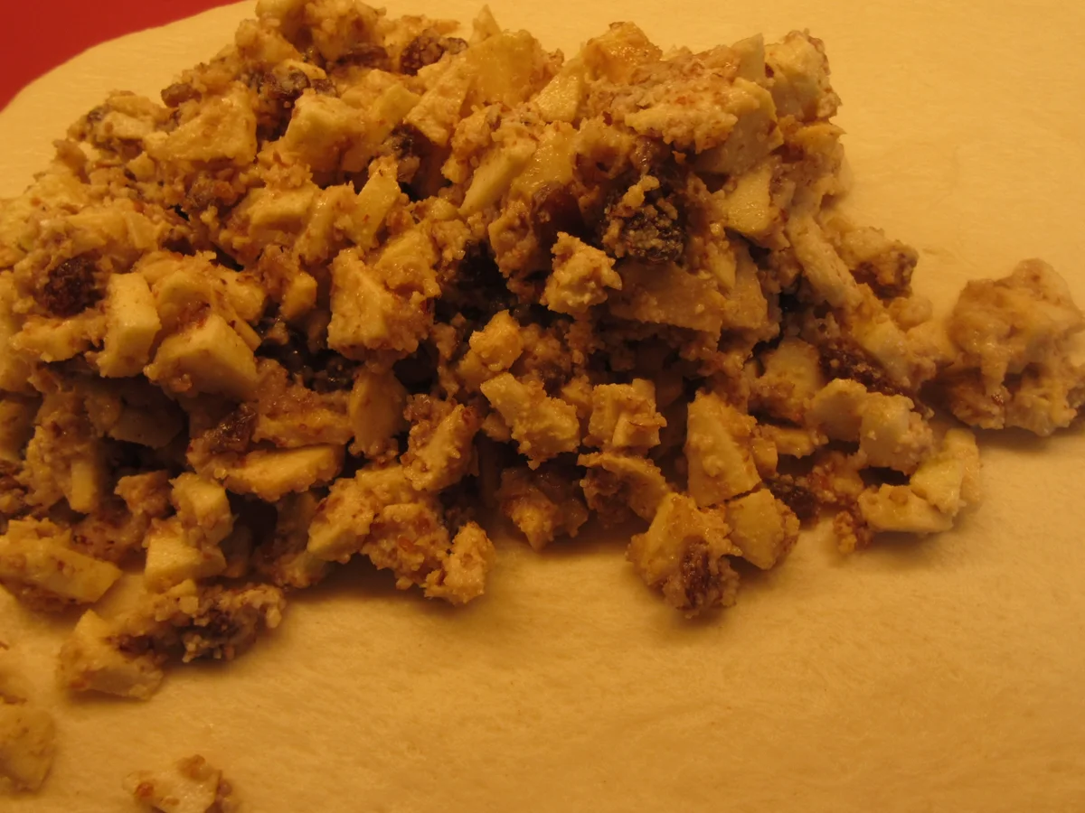 Backen: Hefezopf mit Apfel und Mandeln - Rezept - Bild Nr. 17140