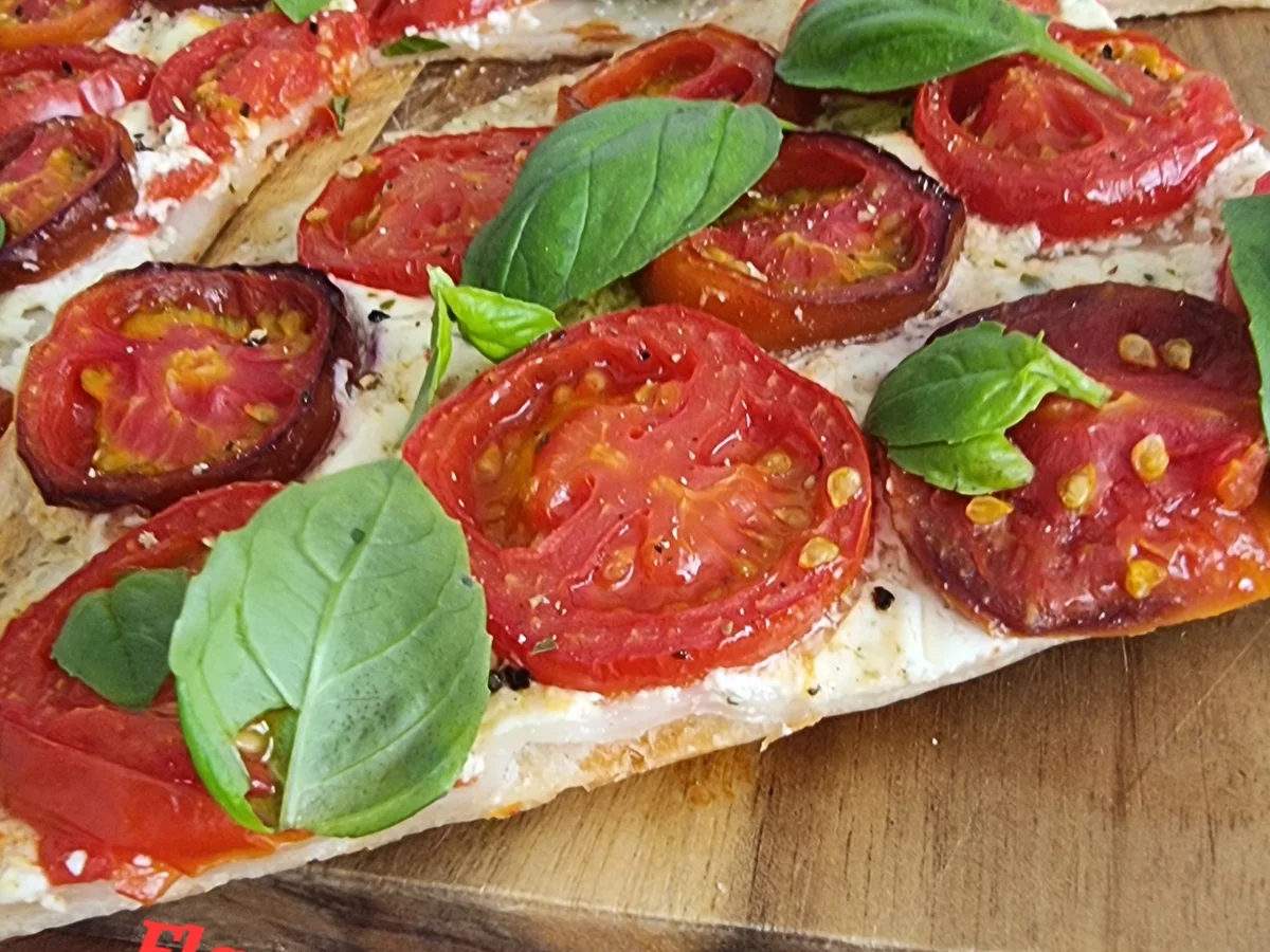 Flammkuchen mit Tomaten - Rezept - Bild Nr. 17135