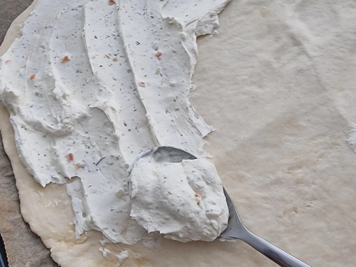 Flammkuchen mit Tomaten - Rezept - Bild Nr. 17142