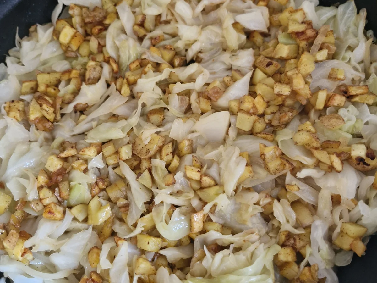 Chili - Spitzkohl mit Kartoffelwürfel - Rezept - Bild Nr. 2