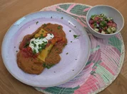 Maultasche auf rauchiger Auberginencreme mit Salat - Rezept - Bild Nr. 2