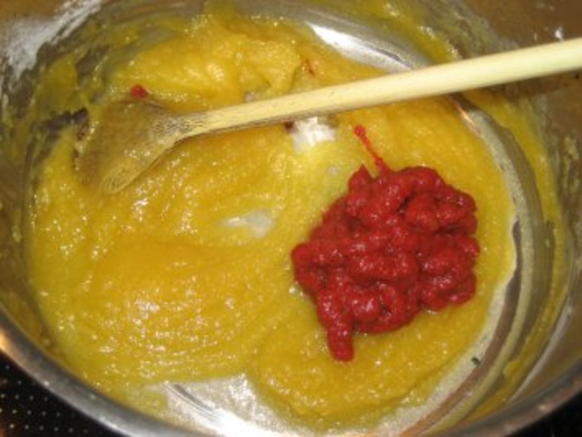 Semmelknödel mit Tomaten-Porree-Soße - Rezept - Bild Nr. 4