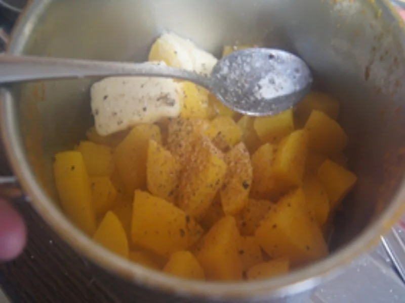 Steinpilzschnitzel mit Buschbohnen und Kartoffelstampf - Rezept - Bild Nr. 16