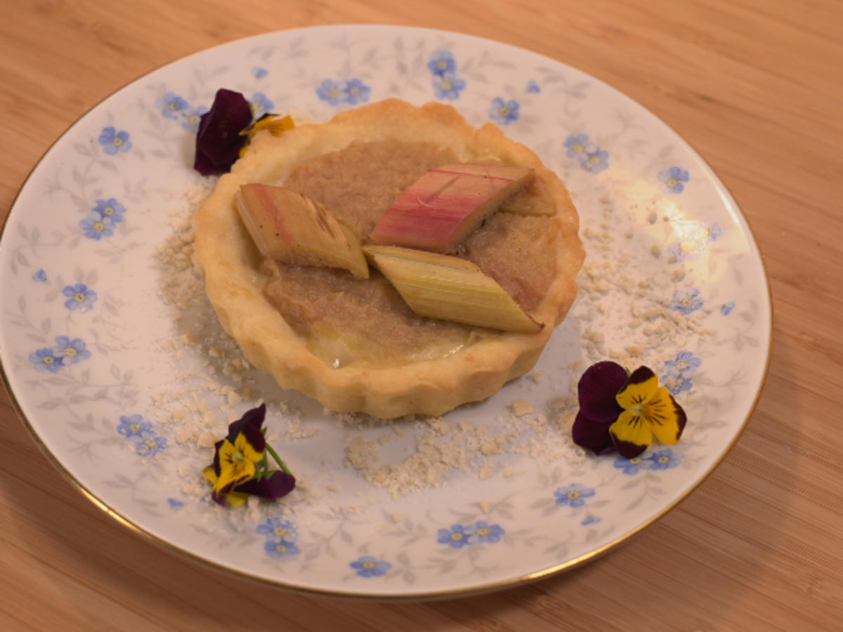 Rhabarber Tarte - von Das perfekte Dinner
