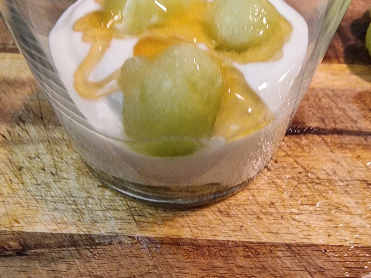 Rezept: Joghurt mit Melone und Honig Bild Nr. 6 Joghurt mit Melone und Honig - Rezept - Bild Nr. 6