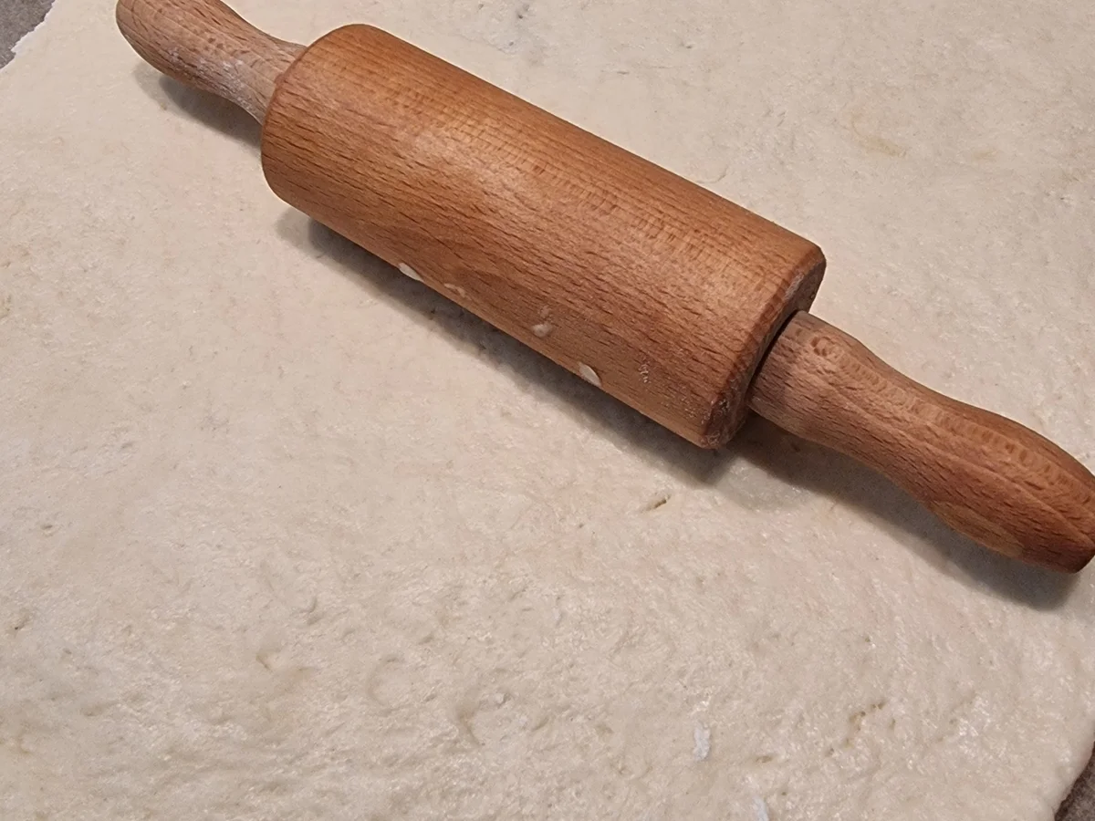 Pizza mit Schinken und Feta - Rezept - Bild Nr. 17143