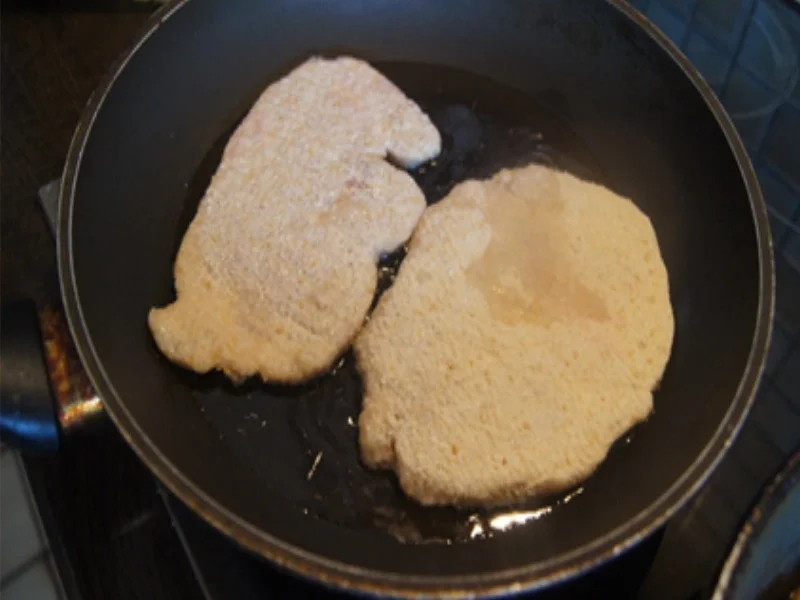 Alm-Schnitzel mit herzhaften Bartkartoffeln und Rote-Bete-Salat - Rezept - Bild Nr. 17145