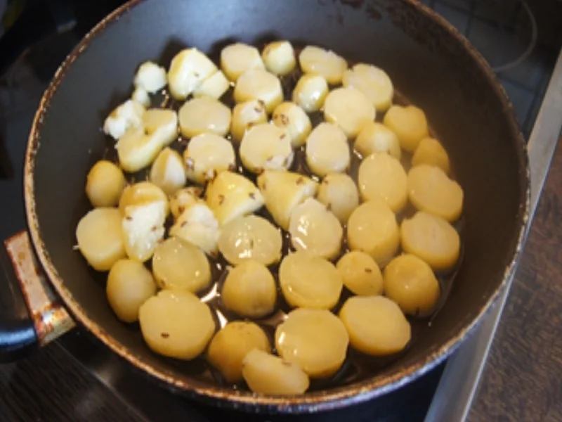Alm-Schnitzel mit herzhaften Bartkartoffeln und Rote-Bete-Salat - Rezept - Bild Nr. 17147