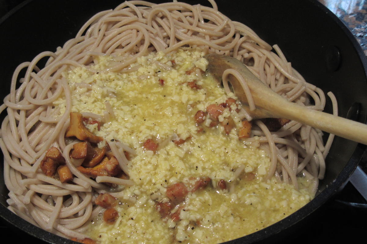 Pasta: Pfifferling-Carbonara - Rezept - Bild Nr. 17148