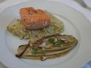 Chicorée mit Risotto und Lachs - Rezept - Bild Nr. 2