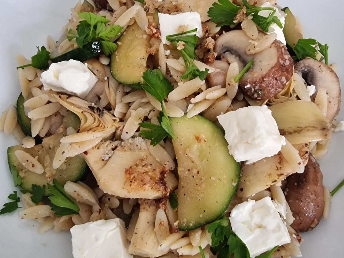 Griechische Nudelpfanne - Rezept - Bild Nr. 17143
