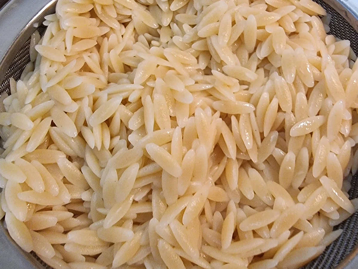 Griechische Nudelpfanne - Rezept - Bild Nr. 17153