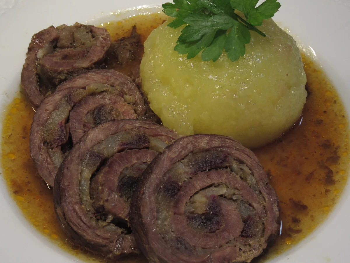 Rezept: Fleisch: Rinderrouladen mit fruchtiger Füllung Bild Nr. 17143 Fleisch: Rinderrouladen mit fruchtiger Füllung - Rezept - Bild Nr. 17143