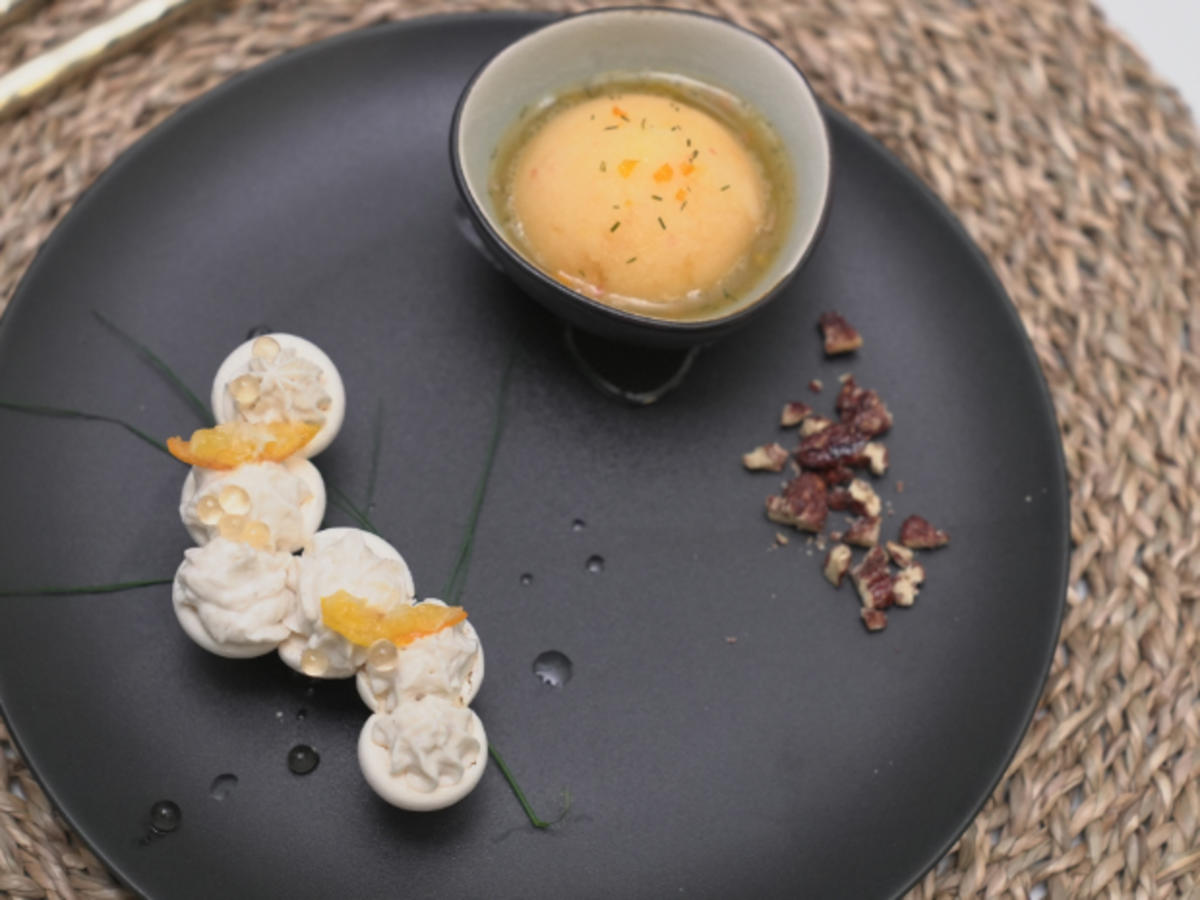 Baiserdrops mit Mascarpone-Creme und Grapefruit-Mandarinen-Sorbet - Rezept - Bild Nr. 2