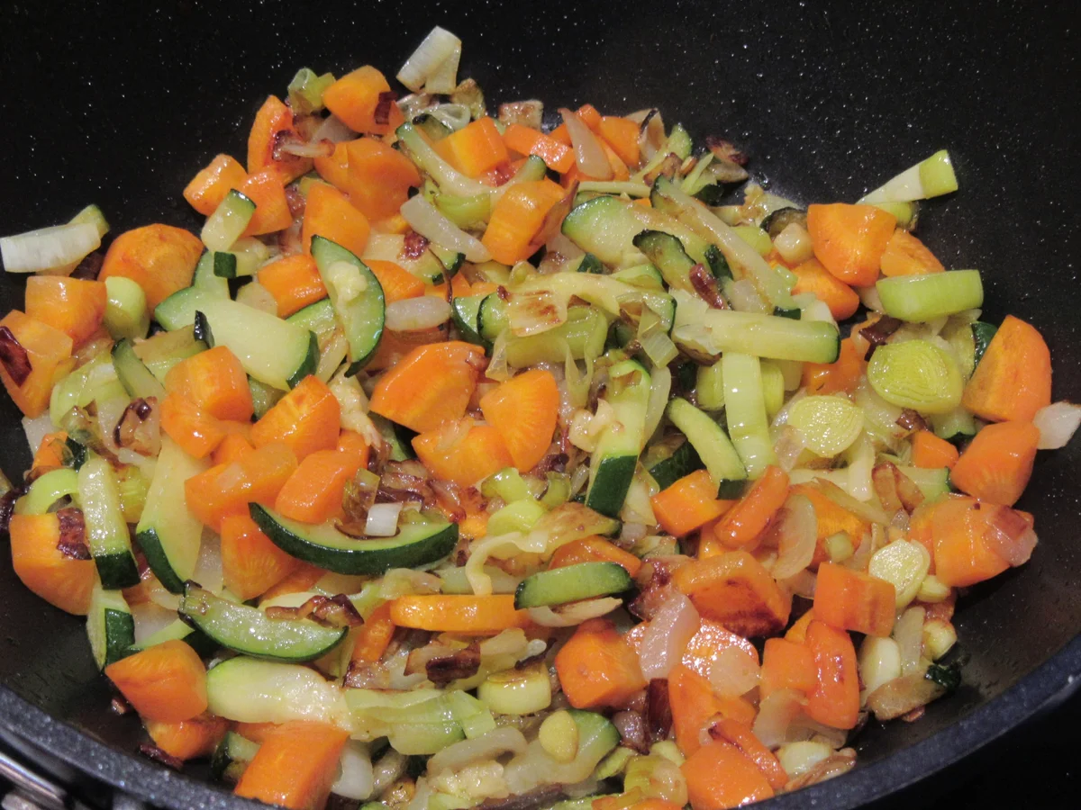 Rezept: Eintopf: Herbstlicher Fischeintopf Bild Nr. 17149 Eintopf: Herbstlicher Fischeintopf - Rezept - Bild Nr. 17149