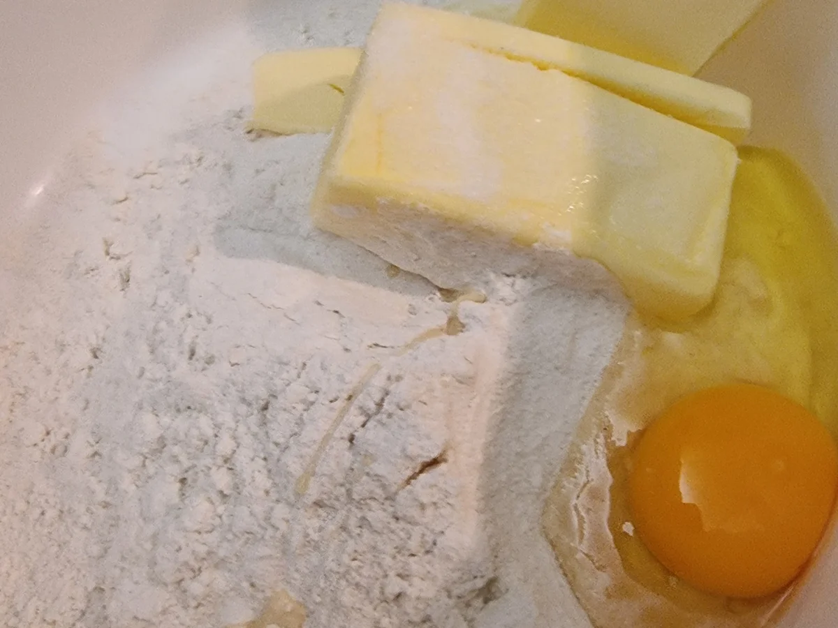 Mini-Quiches mit Brokkoli und Speck - Rezept - Bild Nr. 17147