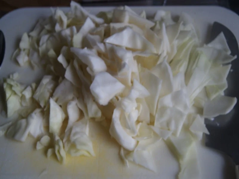 Rezept: Weißkohl-Hackfleisch-Schmorpfanne mit Kümmel-Pellkartoffeln Bild Nr. 6 Weißkohl-Hackfleisch-Schmorpfanne mit Kümmel-Pellkartoffeln - Rezept - Bild Nr. 6