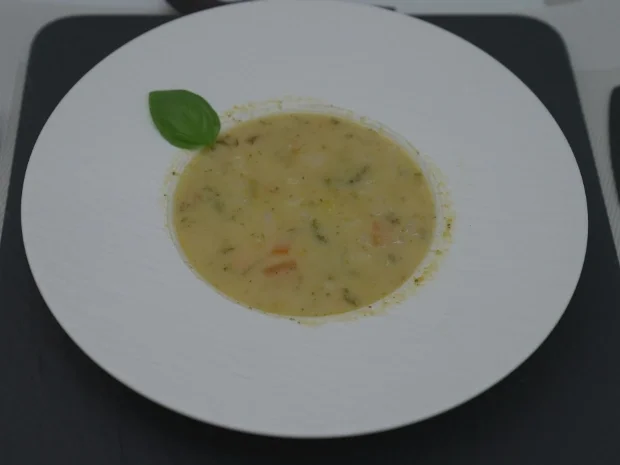 Gemüsesuppe mit Baguettes und Dips - Rezept - Bild Nr. 17147