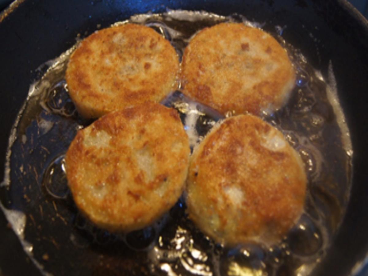 Kohlrabi-Schnitzel mit Paprika-Ei-Bratreis - Rezept - Bild Nr. 17150